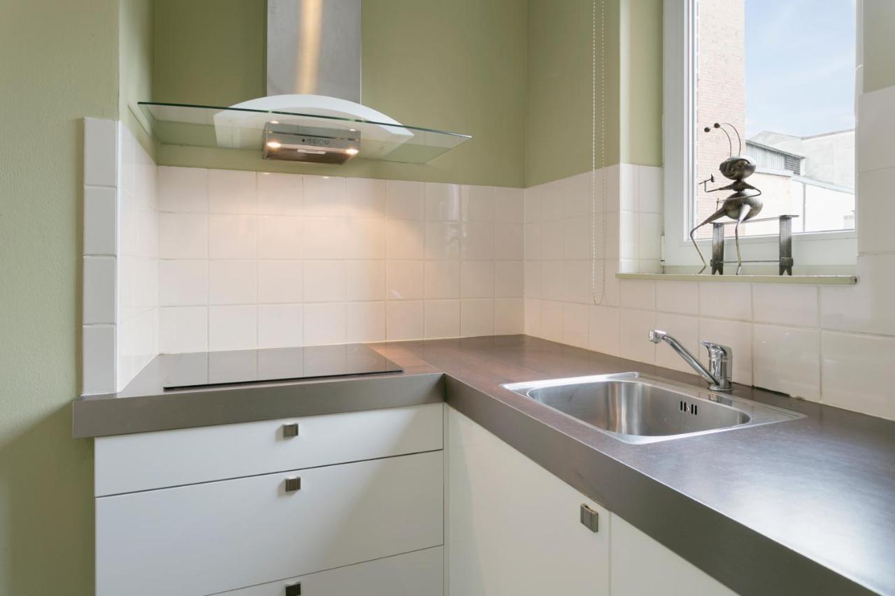 Studio In City Center With Terrace, Netflix - Wifi Amberes Exterior foto